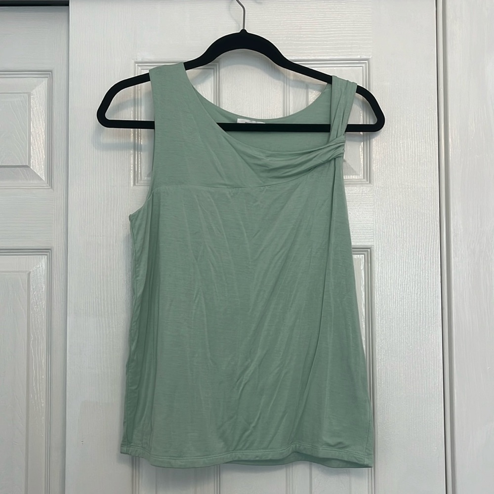 🌵 3 for $20 Maurice’s top